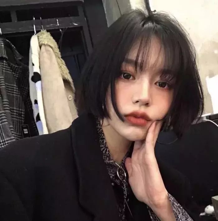 唐少女汐彦